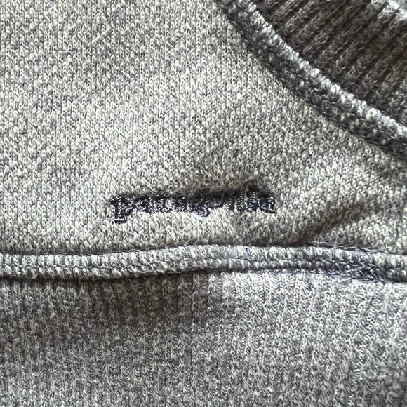 Patagonia Women’s Full-Zip Hoodie - Picture 5 of 7